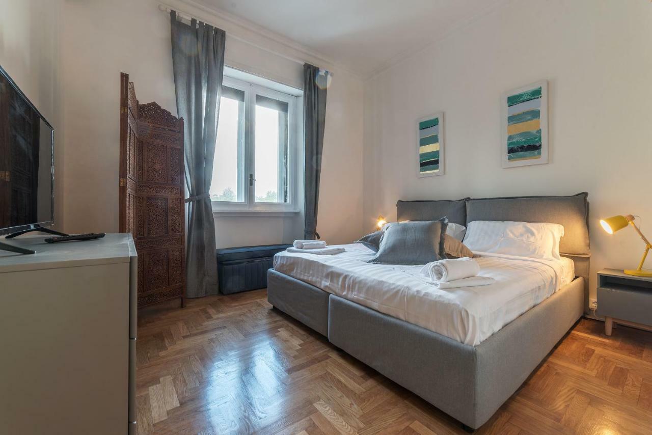 Tiber Stylish Apartment โรม ภายนอก รูปภาพ