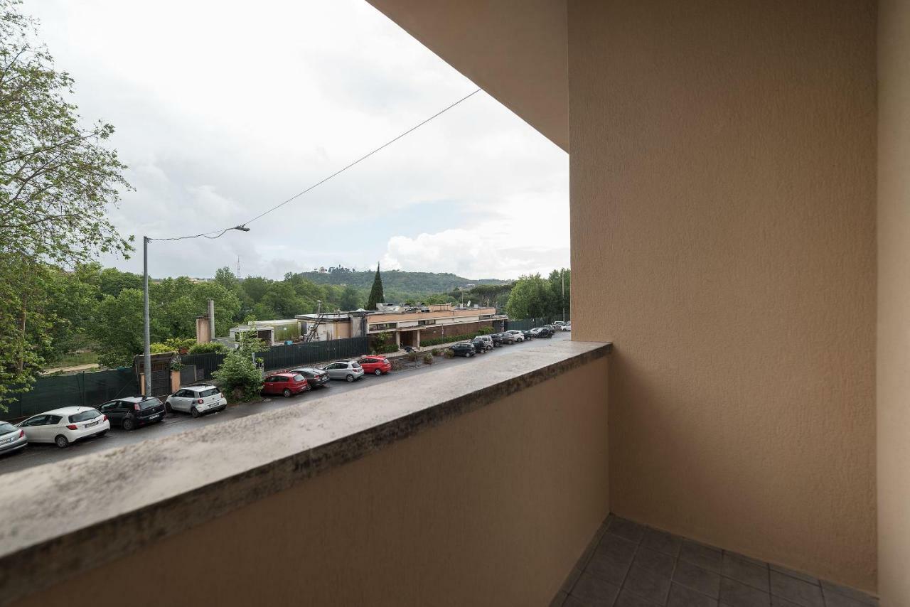 Tiber Stylish Apartment โรม ภายนอก รูปภาพ